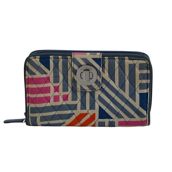 VERA BRADLEY Geo Medallions Large Turnlock Wallet Pre-Owned Condition - Picture 1 of 4